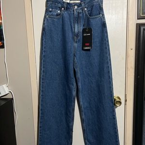 NWT Levi’s HIGH LOOSE WOMEN'S JEANS Size 26X33